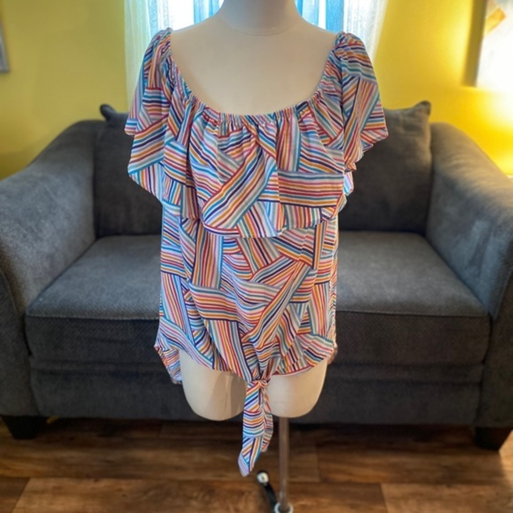 Sweet lovely top